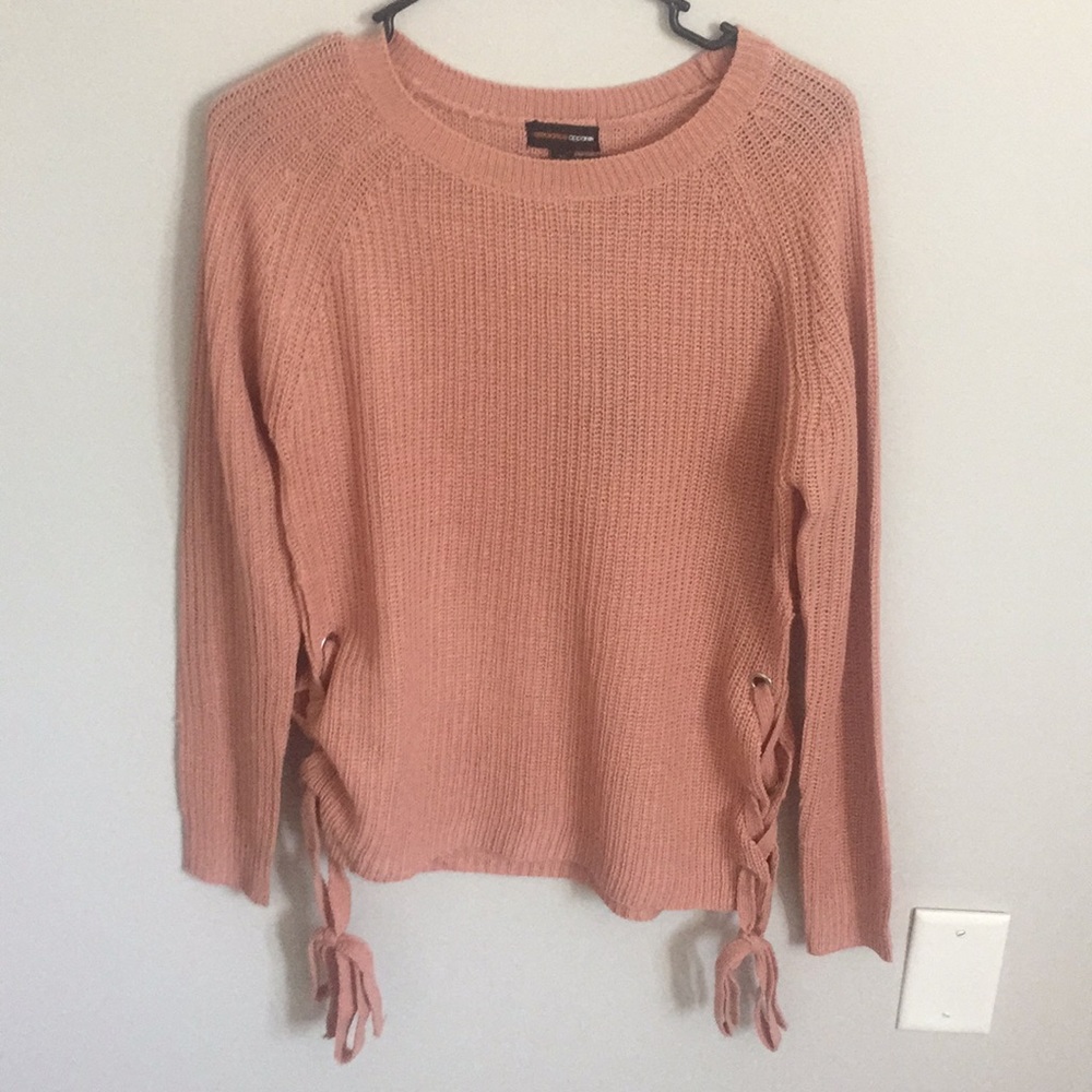 pink sweater